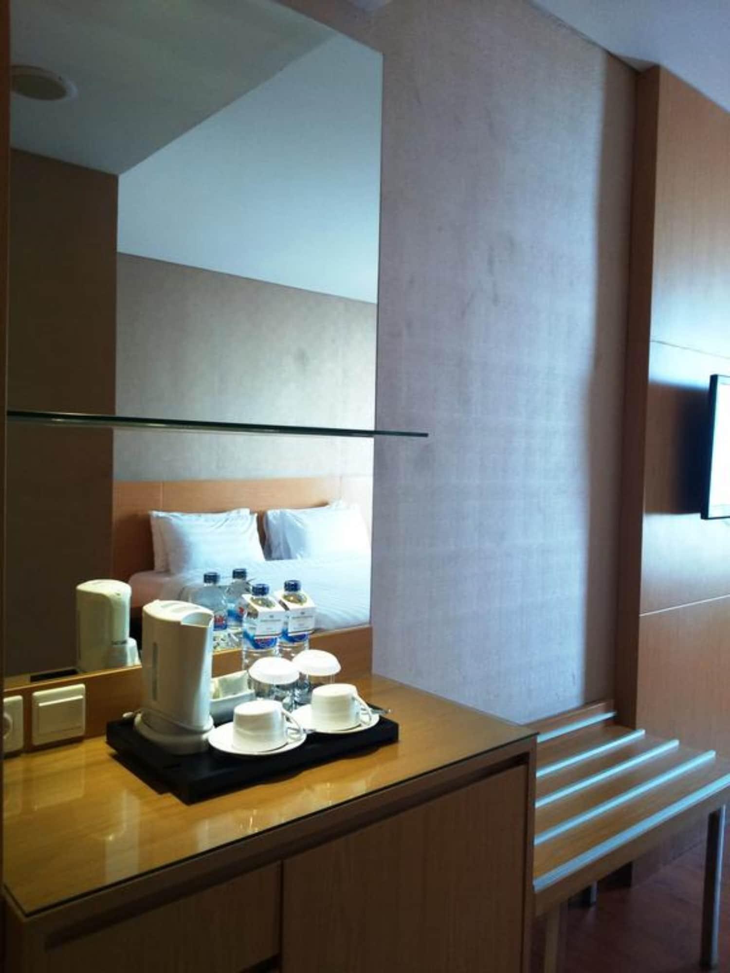 Hotel Santika Premiere Gubeng Σουραμπάγια Εξωτερικό φωτογραφία
