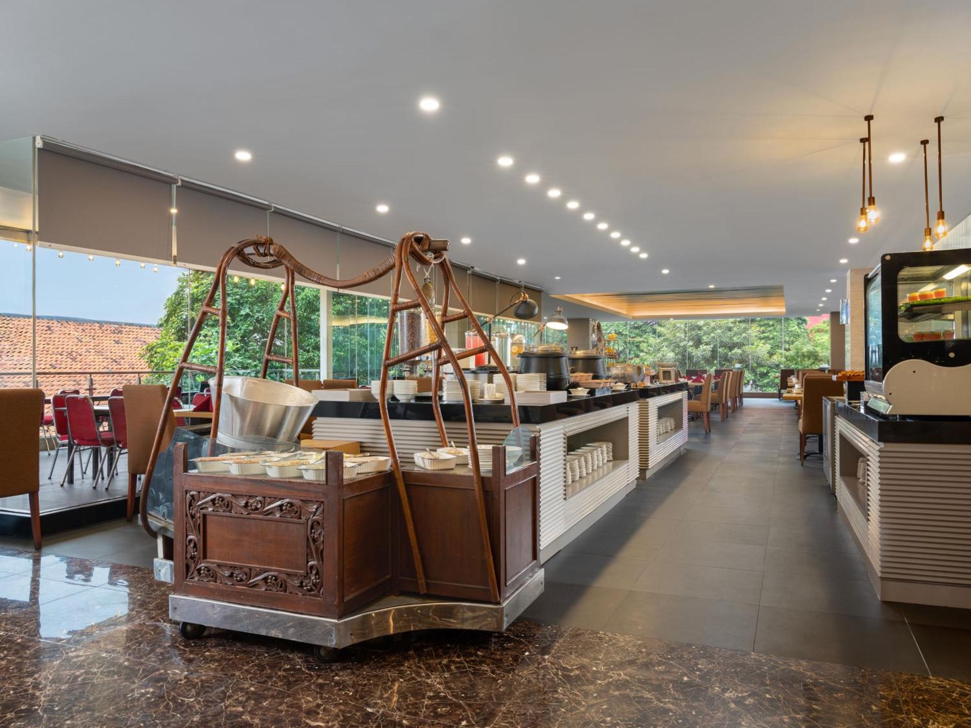Hotel Santika Premiere Gubeng Σουραμπάγια Εξωτερικό φωτογραφία