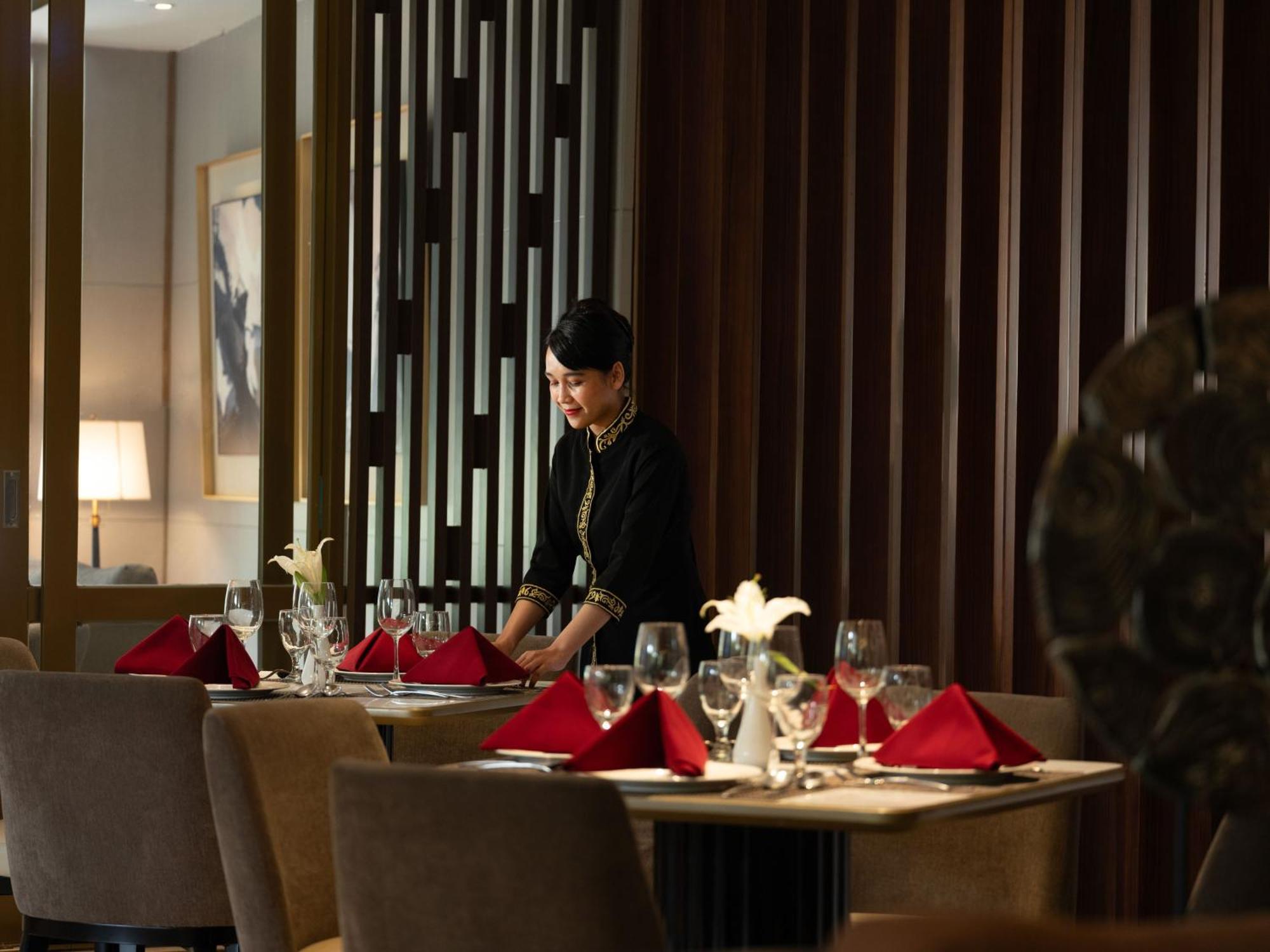 Hotel Santika Premiere Gubeng Σουραμπάγια Εξωτερικό φωτογραφία