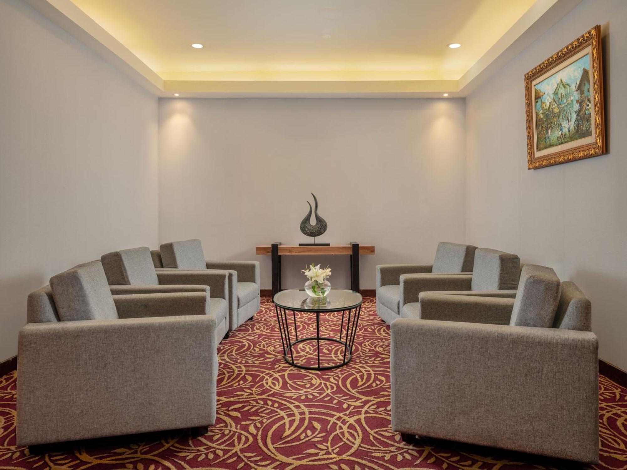 Hotel Santika Premiere Gubeng Σουραμπάγια Εξωτερικό φωτογραφία