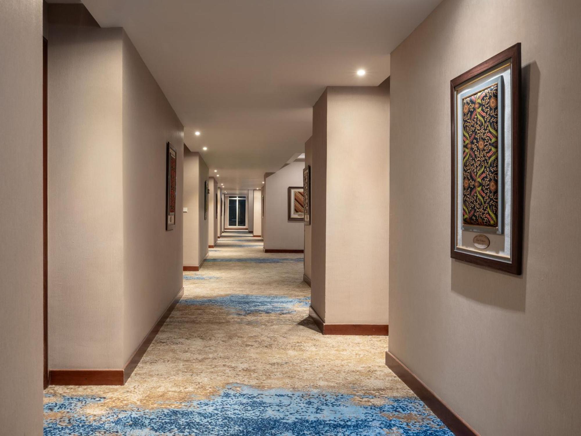 Hotel Santika Premiere Gubeng Σουραμπάγια Εξωτερικό φωτογραφία