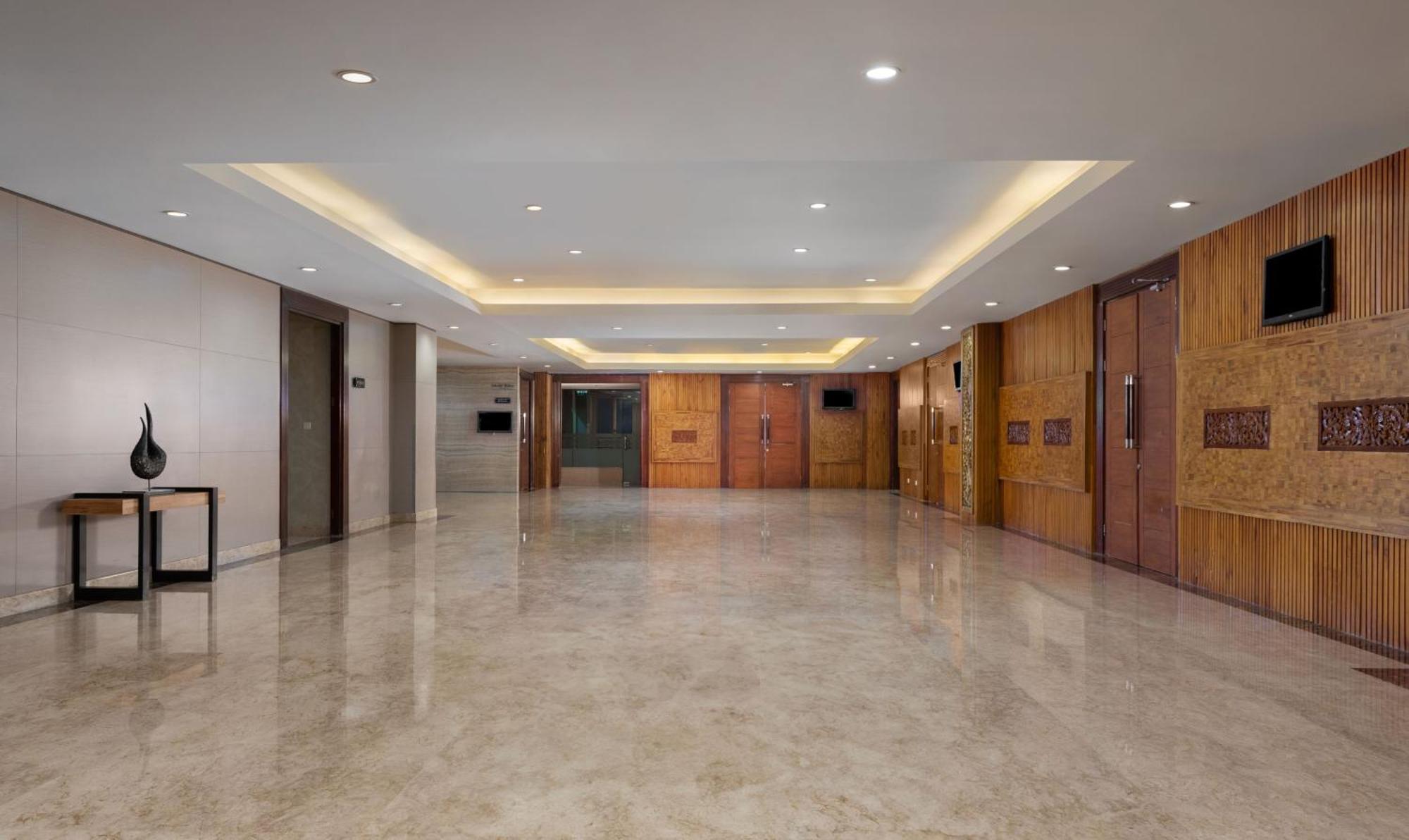 Hotel Santika Premiere Gubeng Σουραμπάγια Εξωτερικό φωτογραφία