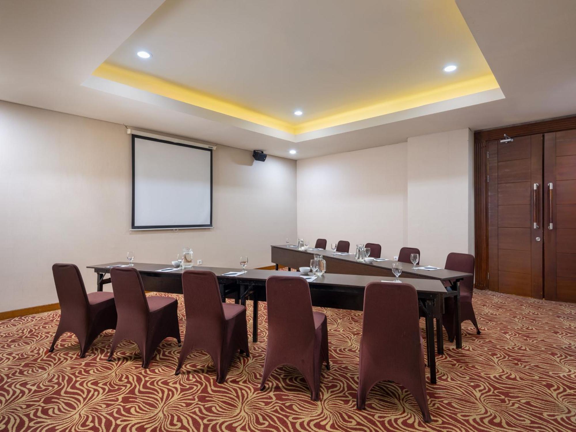 Hotel Santika Premiere Gubeng Σουραμπάγια Εξωτερικό φωτογραφία