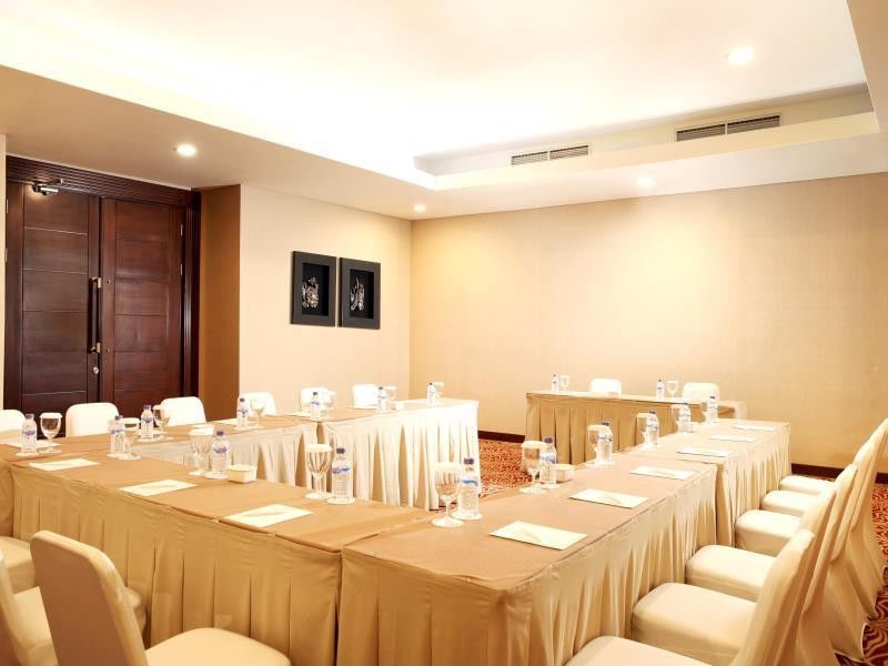 Hotel Santika Premiere Gubeng Σουραμπάγια Εξωτερικό φωτογραφία